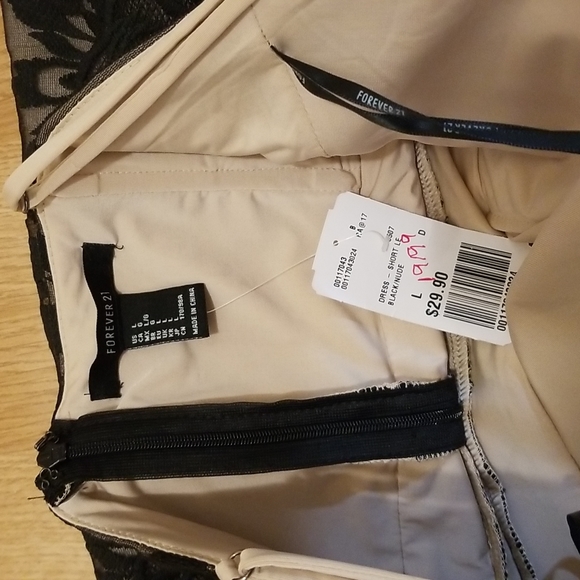 Damask Embroidered Sheath Dress - Picture 6 of 10